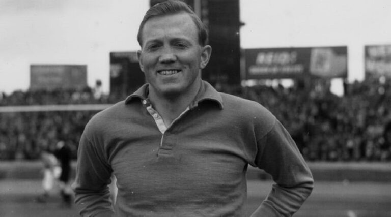 28/12/2002: «Φεύγει» ο Albert Stubbins