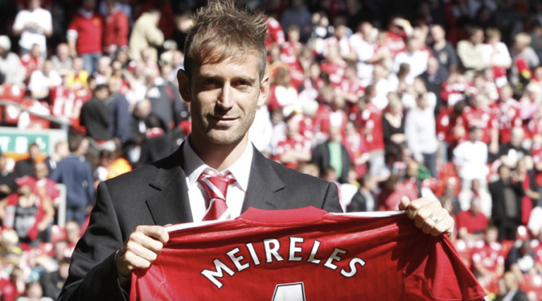 28/8/2010: Υπογράφει ο Raul Meireles