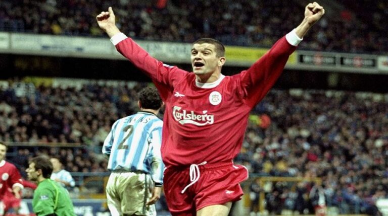 27/5/1992: Γίνεται επαγγελματίας ο Dominic Matteo