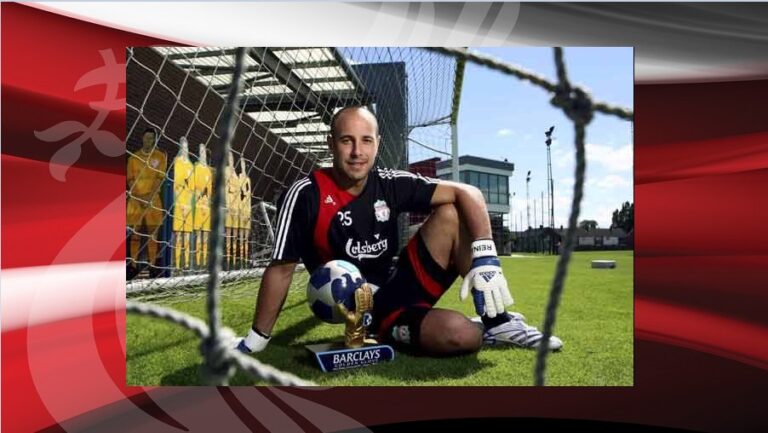 15/5/2008: Το Χρυσό Γάντι στον Pepe Reina