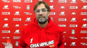 O Jurgen Klopp παραχωρεί συνέντευξη τύπου μία μέρα μετά τη μαθηματική κατάκτηση του τίτλου.