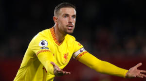 O Jordan Henderson στο Brentford Community Stadium.