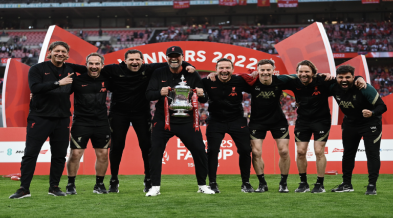 Το ποσό που πλήρωσαν οι Reds ως αποζημίωση στον Klopp και το staff του