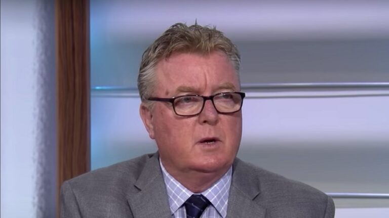 Steve Nicol: «Δεν το έχω ξαναδεί αυτό»