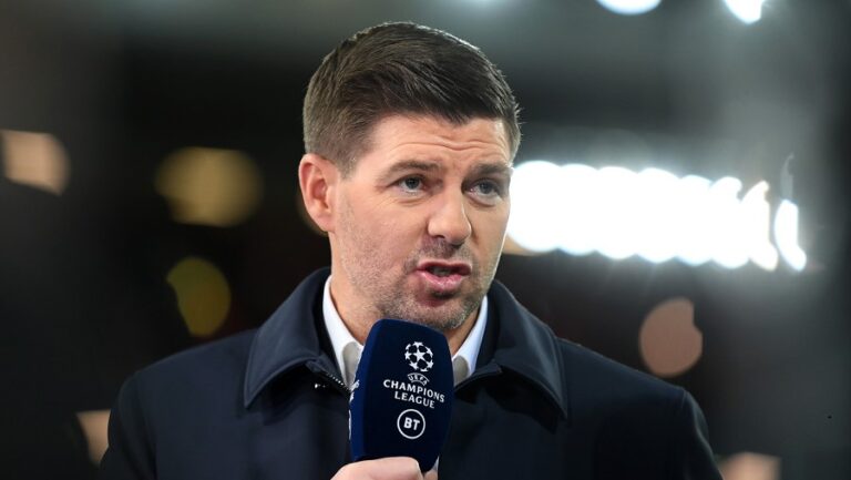 Gerrard: «Θα ερχόμουν και ως βοηθός στη Liverpool»