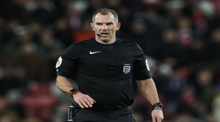 Ο Tim Robinson στην πρεμιέρα με Ipswich