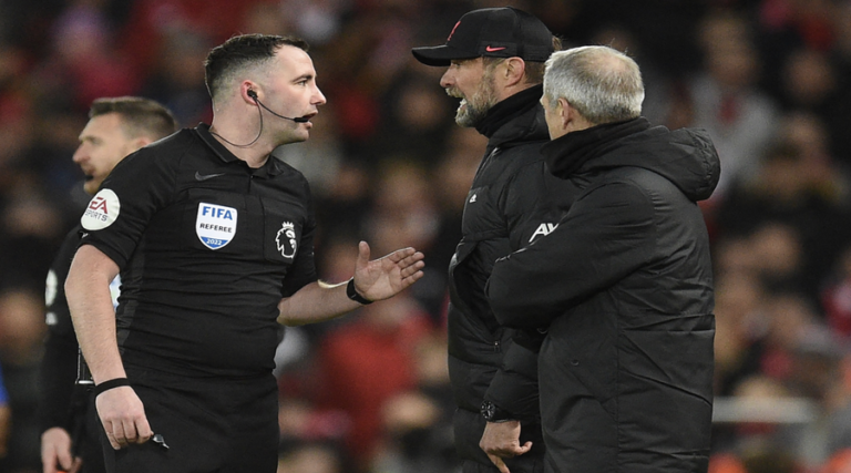 Ο Chris Kavanagh στο Liverpool – Newcastle