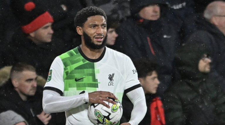 Έντονο ενδιαφέρον και συζητήσεις για τον Joe Gomez