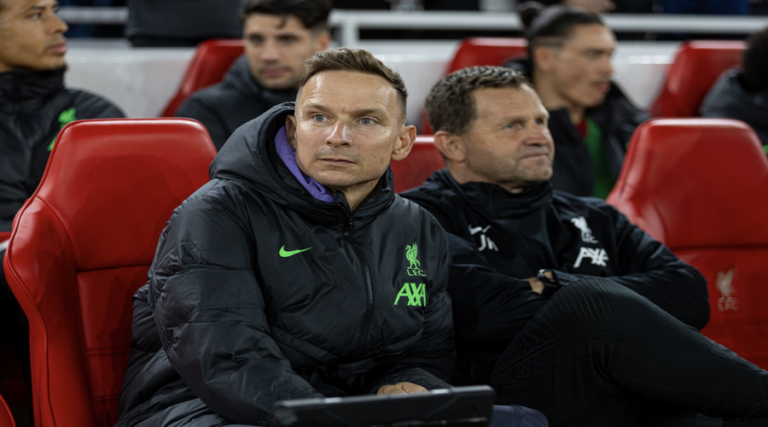 Εξετάστηκε και η περίπτωση του Lijnders από τη Liverpool
