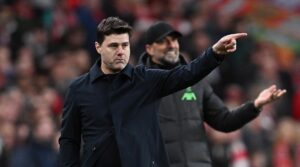 Pochettino και Klopp κατά τη διάρκεια του τελικού.