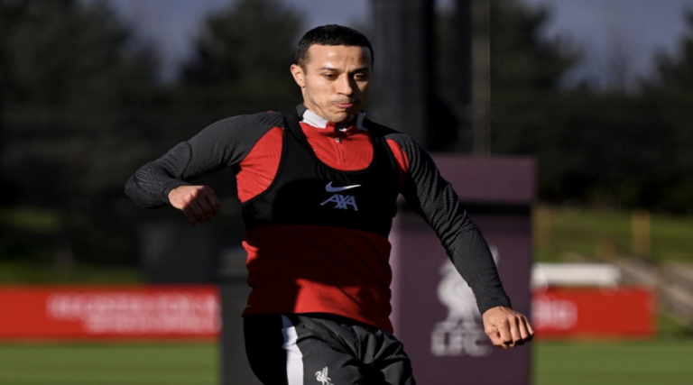 Στην αποστολή για τη Burnley ο Thiago