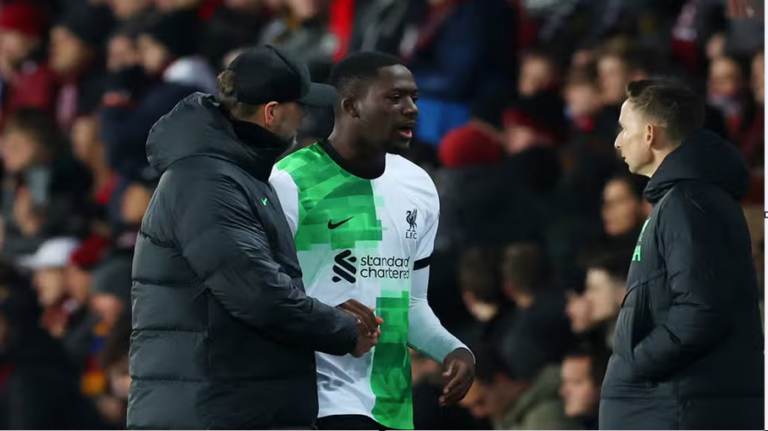Klopp: «Προληπτική η αλλαγή του Konate – Θα δούμε για τη Κυριακή»