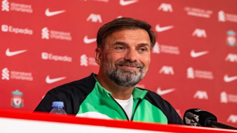 Το «ευχαριστώ» και το δώρο του Klopp προς τους ρεπόρτερ των Reds