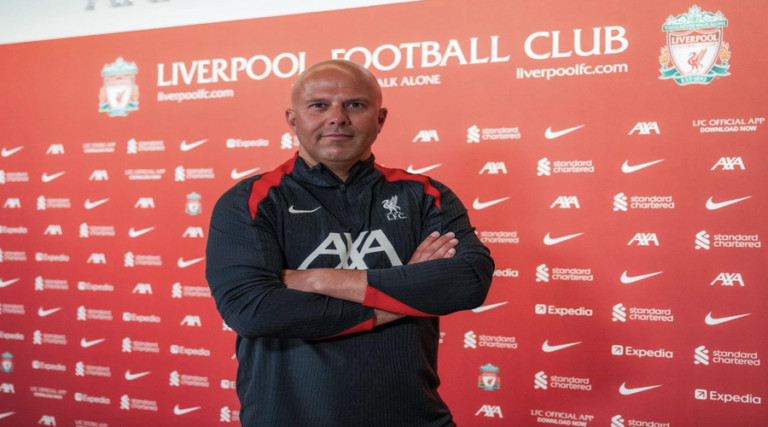 Ο Slot για την πρεμιέρα με Ipswich και το Anfield