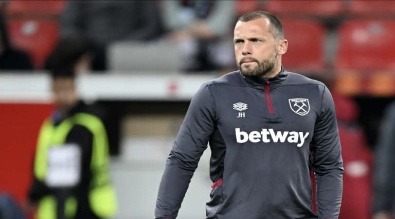 Κοντά σε συμφωνία με Heitinga οι Reds
