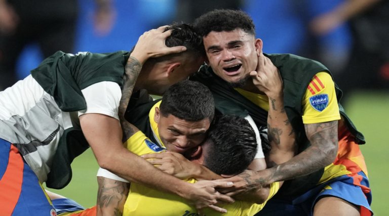 Ο Diaz στον τελικό του Copa America εναντίον του Mac Allister