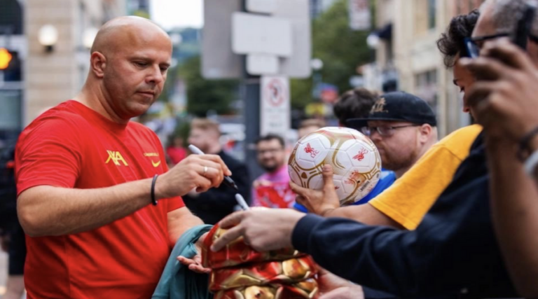 Σκέφτονται Ιαπωνία ή Χονγκ Κονγκ για το καλοκαίρι οι Reds