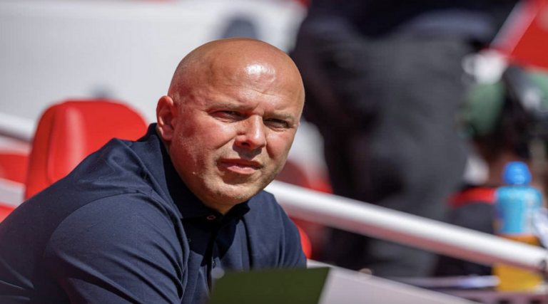 Slot: «Υπάρχουν ομοιότητες μεταξύ Premier League και Eredivisie»