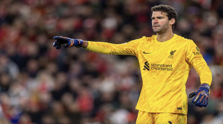 Με Alisson και άλλους 18 παίκτες στην Ισπανία οι Reds