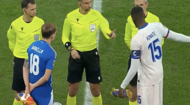 Αρχηγός ο Konate, βασικοί άλλοι 3 Reds