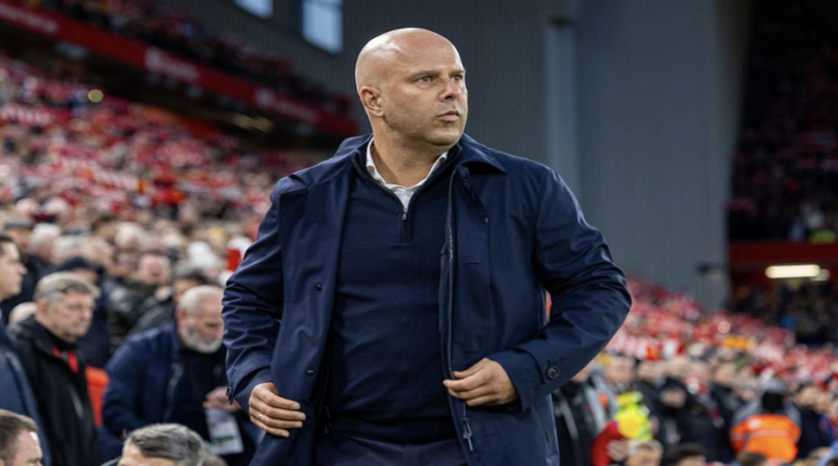 Οι δηλώσεις του Slot μετά τη νίκη επί της Manchester City