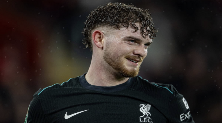 Elliott: «Η Liverpool είναι η ομάδα μου – θα παλέψω»