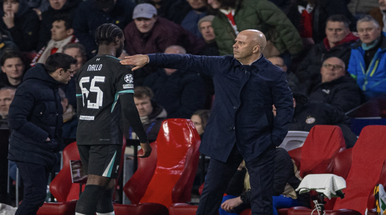 Οι δηλώσεις του Slot μετά την ήττα από την PSV