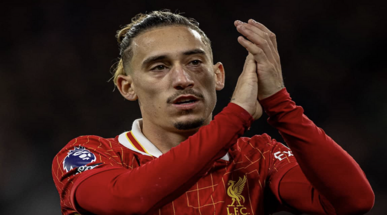 Με Τσιμίκα και Nunez η ενδεκάδα των Reds