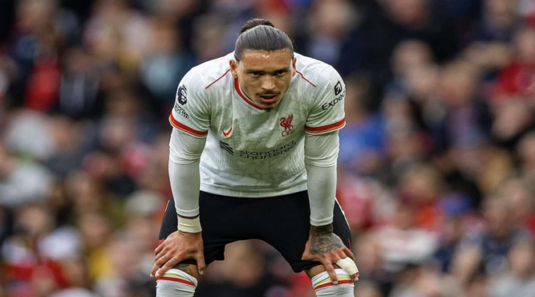 Nunez: «Η μπάλα δεν θέλει να μπει με τη Liverpool»