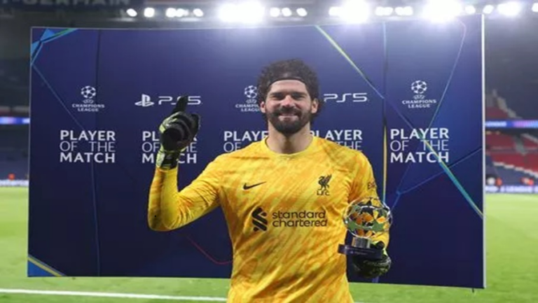 P.S.G. v Liverpool 0-1: Άγιος Alisson την οδηγεί… (Vid Red Glasses)