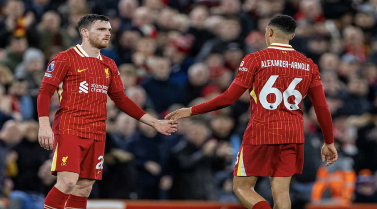 Ο αποχαιρετισμός του Andy Robertson στον Alexander-Arnold
