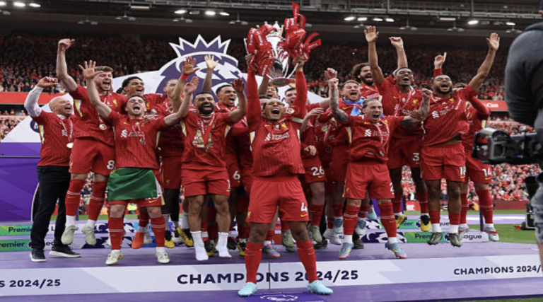 Η απονομή της Premier League στους Reds! (vid)