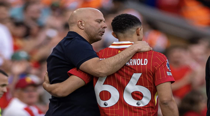 Arne Slot και Trent Alexander-Arnold στο 2-2 με την Arsenal