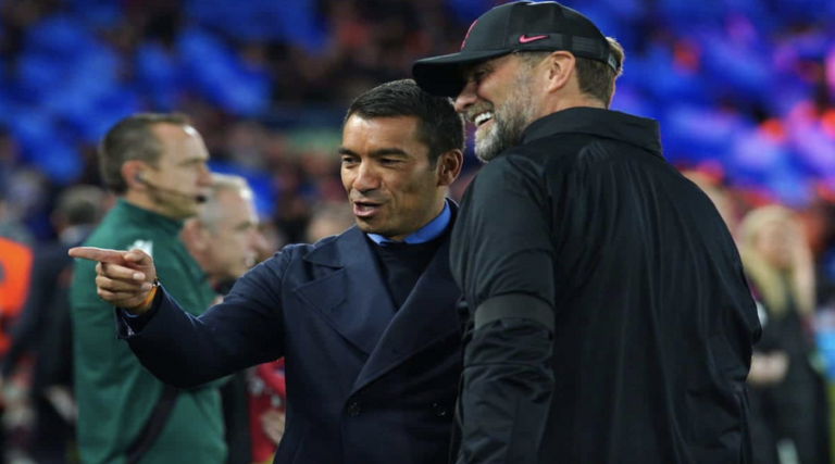 Στους Reds οι van Bronckhorst & Valero – φεύγουν Taffarel & Otte