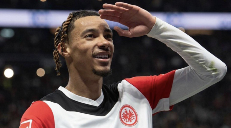 Οριστική συμφωνία με Eintracht για Ekitike!
