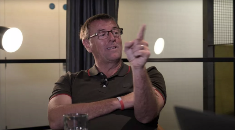Ο Matt Le Tissier υπερασπίστηκε τον Konate στην κριτική του Carragher