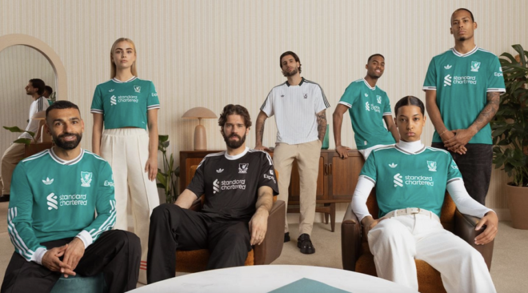 Η νέα τρίτη φανέλα της Liverpool