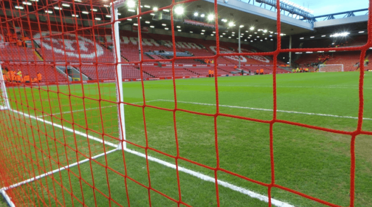 Γιατί ο Klopp δεν ήθελε τα κόκκινα δίχτυα του Anfield 