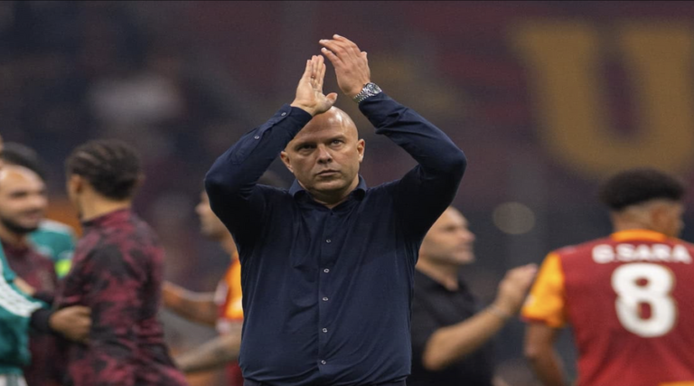 Ο Slot για Chelsea, Isak, Salah και Konate