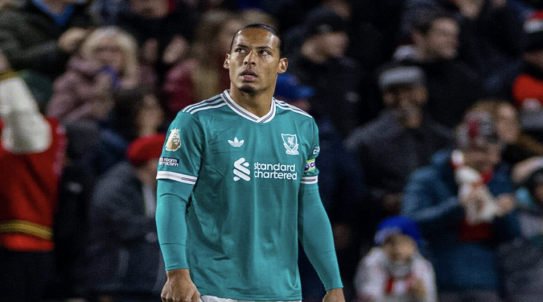 Virgil van Dijk: «Πρέπει όλοι να κοιτάξουμε στον καθρέφτη»