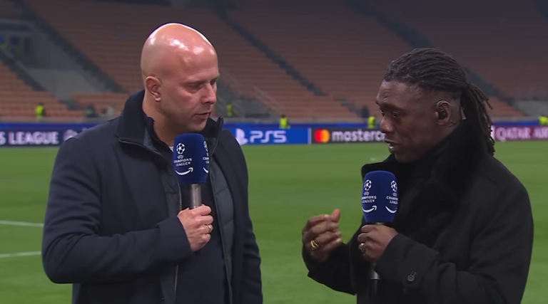 Seedorf σε Slot: «Εσύ πρέπει να προσεγγίσεις τον Salah»
