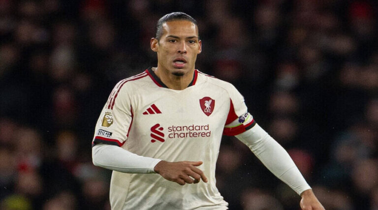 Van Dijk: «Προπονητής και παίκτες να γυρίσουμε την κατάσταση»