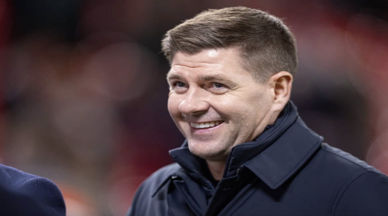 Gerrard: «Ο Salah πρέπει να αντικατασταθεί με κορυφαίο εξτρέμ»