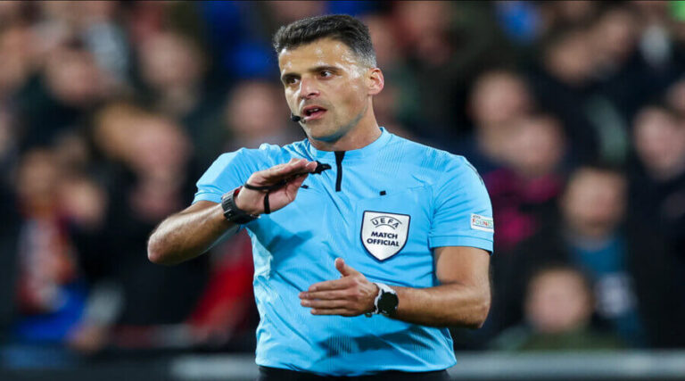 Ο Jesus Gil Manzano σφυρίζει με Galatasaray