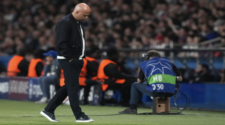 Slot: «Είμαστε τυχεροί που χάσαμε με 2-0, τώρα έχουμε το Anfield»